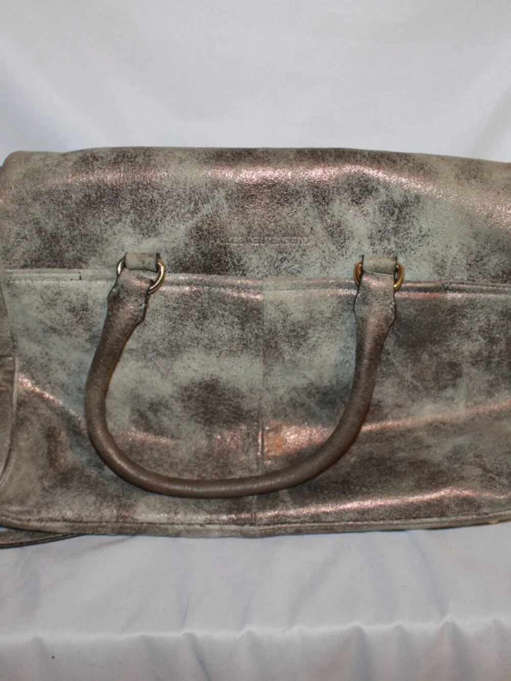 Aimee Kestenberg Soho Distressed Metalic Leather Sachel Crossbody - Picture 2 of 4